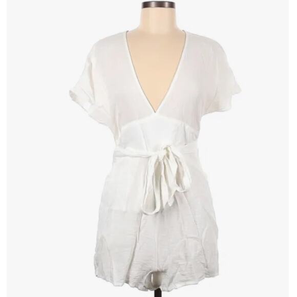 Princess Polly White Romper Women’s 12 Plunge Preppy Minimalist Fairy Party Boho - Picture 1 of 12